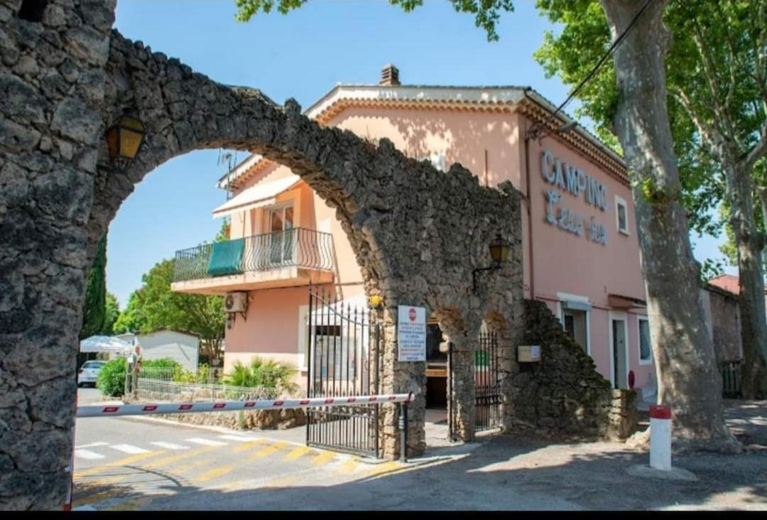 Mobil Home L'Eau Vive Les Arcs-sur-Argens Екстер'єр фото